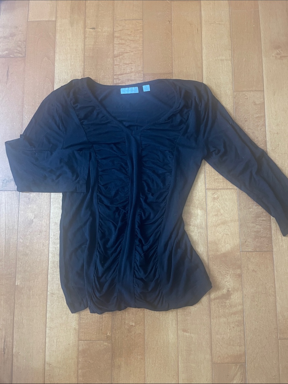 New York & Company Black Ruched Long Sleeve Top